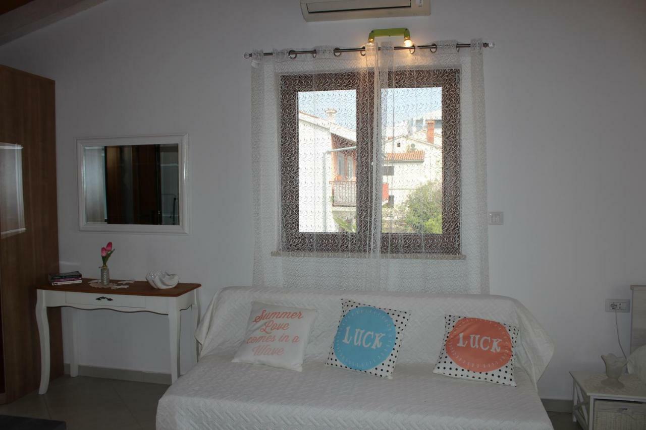 Apartman Sasa Ровінь Екстер'єр фото